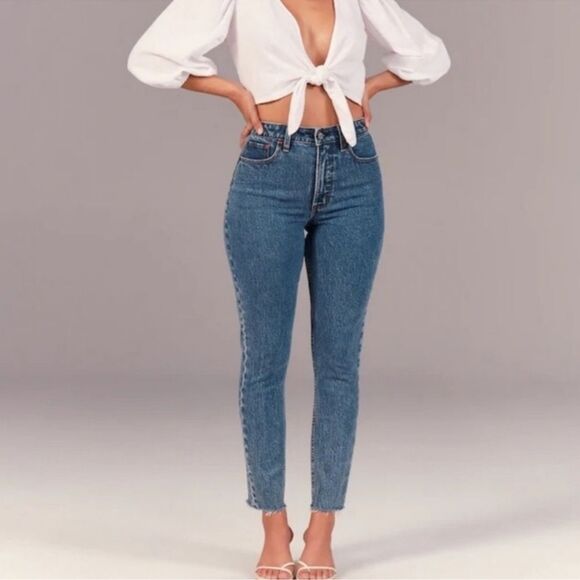 A&F Curve Love The Skinny High Rise Raw Hem Jeans Size 27/4 - Picture 3 of 9